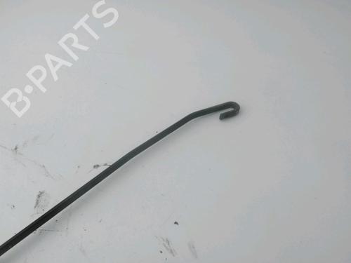 Used Front windshield wiper arm Front windshield wiper arm 39157916 39157916