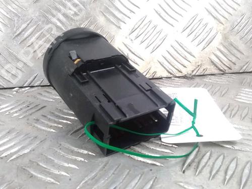 Headlight switch VW POLO (6N2) 1.4 TDI | BP11713377I24