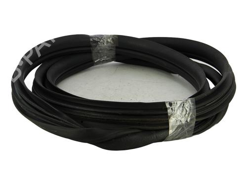 Gummiliste RENAULT CLIO III (BR0/1, CR0/1) 1.5 dCi (75 hp) 32821086