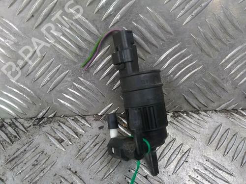 Used Washer pump RENAULT TWINGO I (C06_) 1.2 16V (C06C, C06D, C06K) (75 hp) 14904530