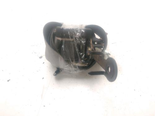 Used Seat buckle RENAULT CLIO II (BB_, CB_) 1.4 16V (B/CB0P, BB13) (98 hp) 25750900