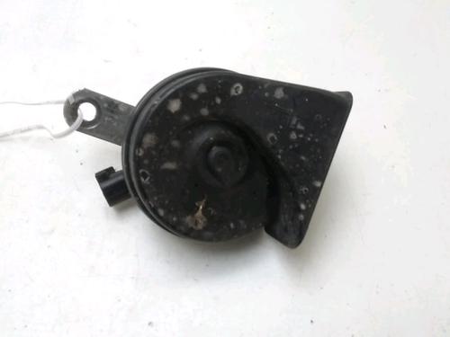 Used Horn OPEL CORSA D (S07) 1.3 CDTI (L08, L68) (75 hp) 19104565