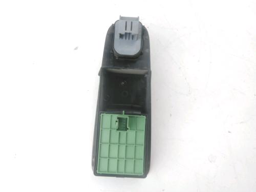 Left front window switch PEUGEOT BOXER Van 2.2 HDi 130 | BP40438844I27 - Image 2