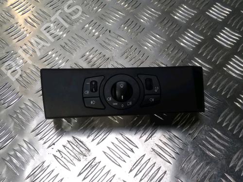 Used Headlight switch BMW 5 (E60) 530 xd (231 hp) 13079981