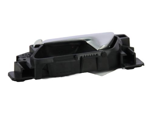 Used Front left interior door handle Front left interior door handle PEUGEOT 2008 II (UD_, US_, UY_, UJ_, UR_, UC_) 1.5 BlueHDI 130 (131 hp) 31692657 31692657