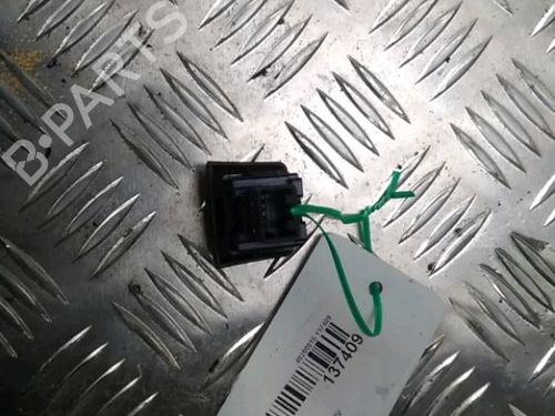 Used Warning switch Warning switch NISSAN MICRA III (K12) 1.5 dCi (86 hp) 13418720 13418720