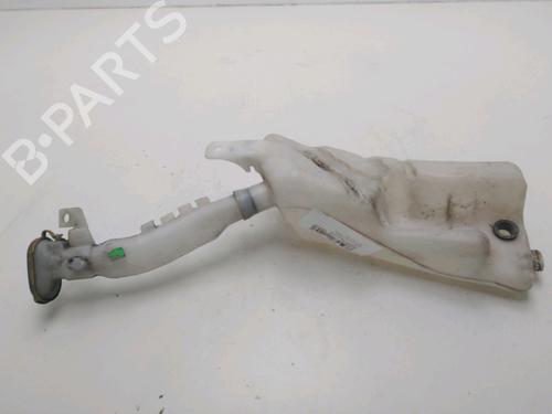 Used Windscreen washer tank RENAULT CLIO III (BR0/1, CR0/1) 1.5 dCi (BR17, CR17) (86 hp) 21088900