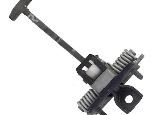 hingedoor-check-strap-ds-ds-3-sa_-2015-2016-2017-2018-2019-35936333 main image