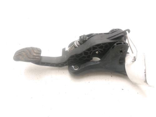 Clutch pedal RENAULT CLIO V (B7_) 1.5 Blue dCi 100 (B7AD) | BP29046672I13 