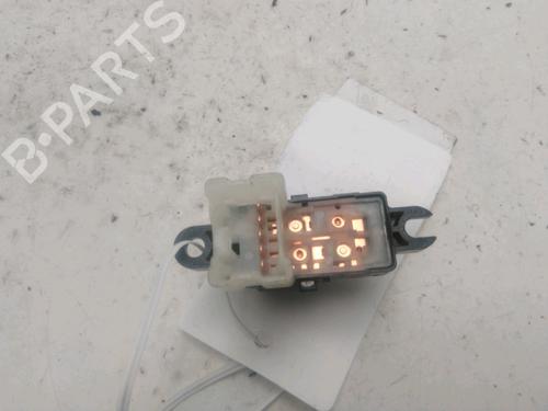 Right rear window switch RENAULT KADJAR (HA_, HL_) 1.2 TCe 130 (HLMR) | BP28178165I28 - Image 2