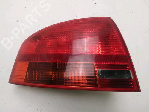 Used Left taillight AUDI A4 B7 (8EC) 2.0 TDI (170 hp) 20494612