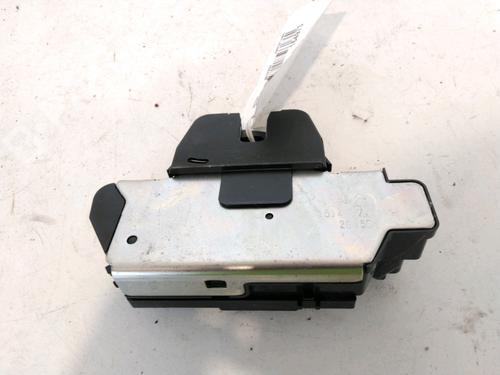 Used Tailgate lock PEUGEOT 3008 I MPV (0U_) 1.6 BlueHDi 120 (120 hp) 30188156
