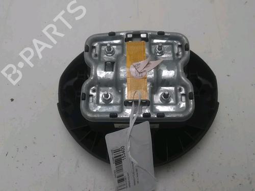 Used Driver airbag RENAULT CLIO III (BR0/1, CR0/1) 1.5 dCi (BR17, CR17) (86 hp) 23334381