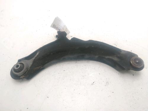 Used Left front suspension arm RENAULT CLIO IV (BH_) 1.5 dCi 90 (90 hp) 23647569