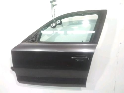 Used Left front door BMW 1 (E87) 118 d (122 hp) 26917443