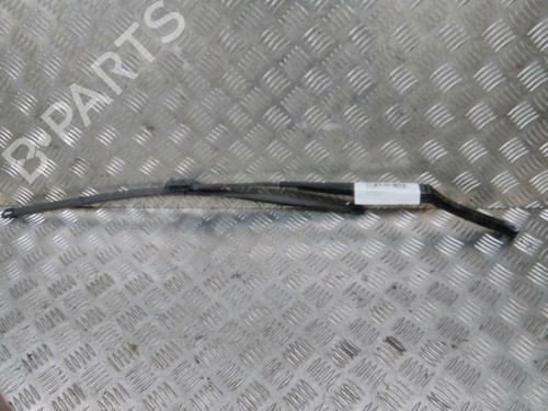 Used Front windshield wiper arm VW GOLF VII (5G1, BQ1, BE1, BE2) 1.6 TDI (110 hp) 14903336