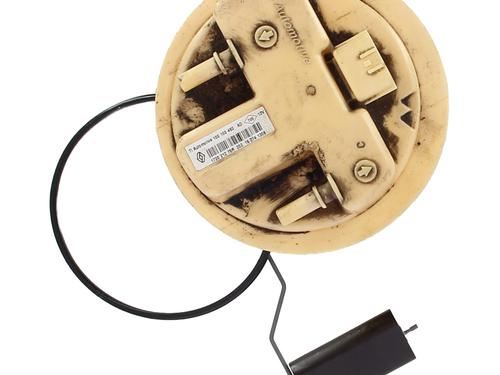 Used Fuel pump Fuel pump RENAULT CAPTUR I (J5_, H5_) 1.5 dCi 90 (J5N4, J5M5, J5MW, J5M6, J5AL, J5AJ) (90 hp) 33998006 33998006