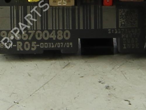 Used Fuse box CITROËN C4 I (LC_) 1.6 HDi (90 hp) 32254517