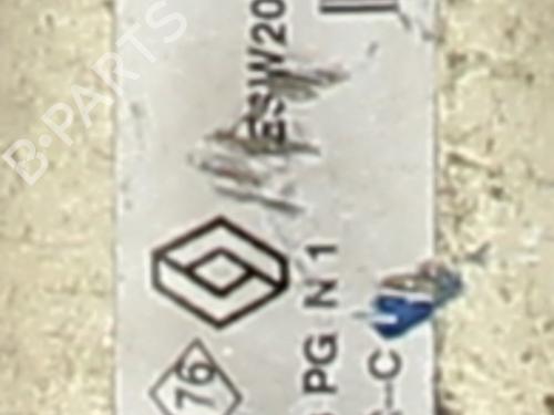 Używane Rozrusznik RENAULT SCÉNIC III (JZ0/1_) 1.6 dCi (JZ00, JZ12) (130 hp) 30798326