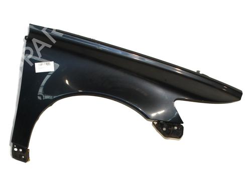 Used Right front fenders VOLVO V50 (545) D2 (114 hp) 32224043