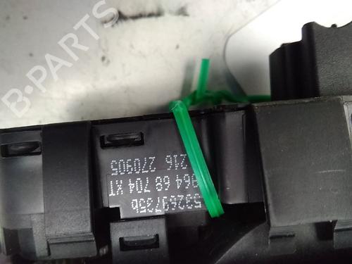 Used Left front window switch Left front window switch PEUGEOT 407 (6D_) 2.0 HDi 135 (6DRHRH, 6DRHRE, 6DRHRG, 6DRHRJ) (136 hp) 15756013 15756013