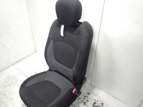 Used Right front seat RENAULT CAPTUR I (J5_, H5_) 1.5 dCi 90 (J5N4, J5M5, J5MW, J5M6, J5AL, J5AJ) (90 hp) 23181630