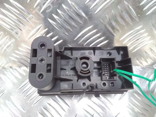Used Headlight switch Headlight switch OPEL MERIVA A MPV (X03) 1.4 16V Twinport (E75) (90 hp) 15751975 15751975