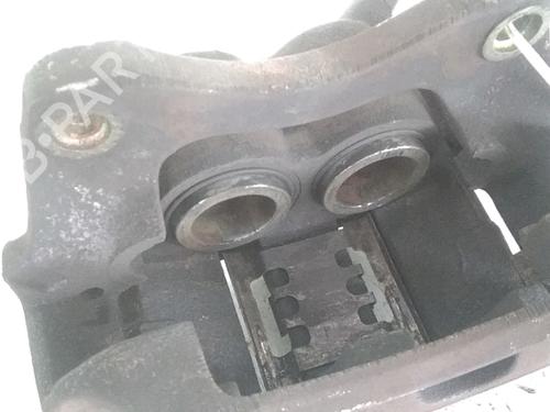 Used Right front brake caliper Right front brake caliper 37705933 37705933