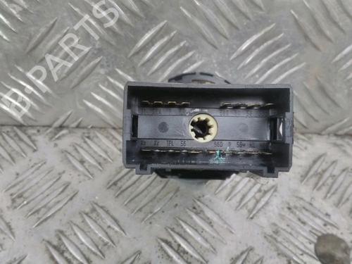 Used Headlight switch VW POLO IV (9N_, 9A_) 1.2 12V (64 hp) 11713356