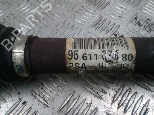 Used Right front driveshaft Right front driveshaft PEUGEOT 5008 (0U_, 0E_) 1.6 HDi (114 hp) 13399081 13399081