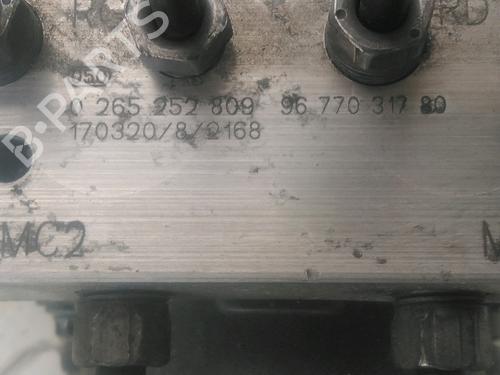 Used ABS pump PEUGEOT 508 SW I (8E_) 2.0 BlueHDi 180 (180 hp) 28121224