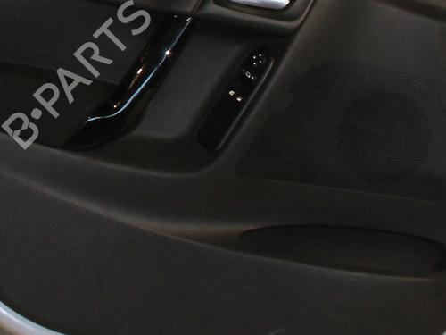 Dør venstre fortil CITROËN C3 II (SC_) 1.2 VTi 82 (82 hp) 31152095