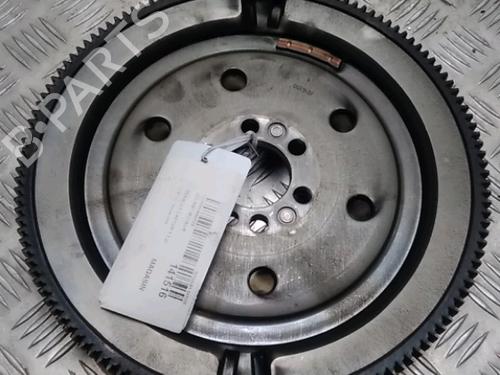 Schwungrad für RENAULT CAPTUR I (J5_, H5_) 1.2 TCe 120 (120 hp) 15047959