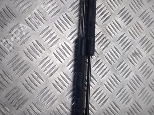 Used Tailgate lift support TOYOTA PRIUS Liftback (_W2_) 1.5 Hybrid (NHW20_, NHW20R) (112 hp) 15201784