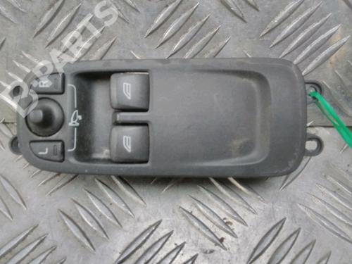 Used Left front window switch Left front window switch VOLVO C30 (533) D2 (115 hp) 11170847 11170847