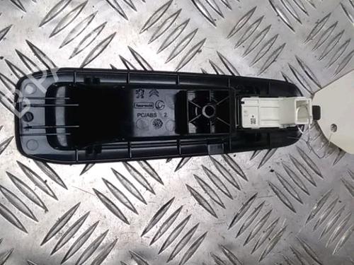 Used Left rear window switch PEUGEOT 308 II (LB_, LP_, LW_, LH_, L3_) 1.5 BlueHDi 130 (131 hp) 14964657