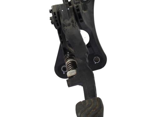 Clutch pedal RENAULT CLIO V (B7_) 1.5 Blue dCi 115 (B7AD) | BP32659634I13