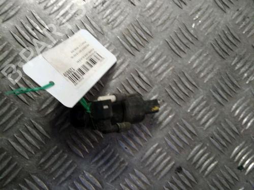 Used Washer pump Washer pump PEUGEOT 207 (WA_, WC_) 1.6 HDi (90 hp) 14904380 14904380
