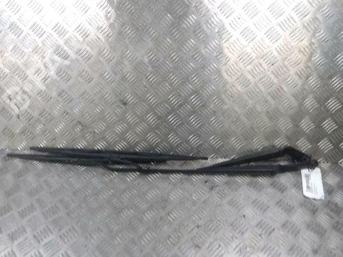 Used Front windshield wiper arm VW GOLF IV (1J1) 1.4 16V (75 hp) 16016672