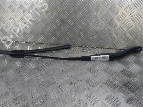 Used Front windshield wiper arm Front windshield wiper arm DACIA SANDERO II 1.0 SCe 75 (B8JC, B8JD, B8NC) (73 hp) 14902849 14902849