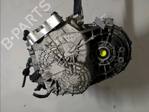 gearbox-jeep-renegade-suv-bu-b1-bv-2014-32768591 main image