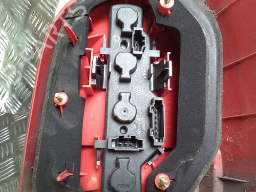 Used Left taillight Left taillight VW POLO (6N2) [1999-2001] 15759890 15759890