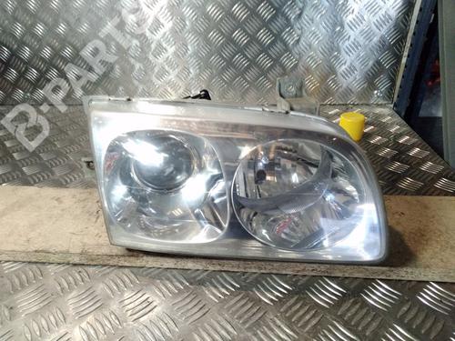 Used Right headlight HYUNDAI TRAJET (FO) 2.0 CRDi (113 hp) 11522179