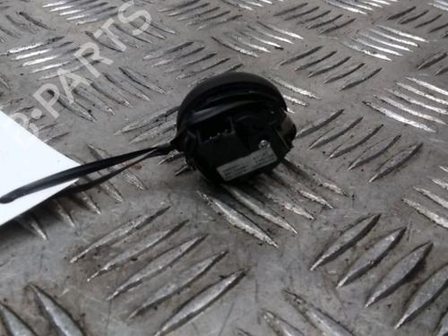 Used Warning switch MINI MINI CLUBMAN (R55) Cooper (120 hp) 13079291