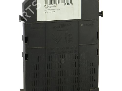 Used Fuse box Fuse box PEUGEOT PARTNER Box Body/MPV 1.6 HDi (90 hp) 34529475 34529475