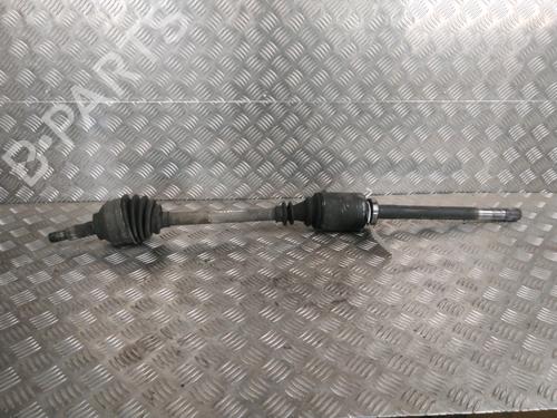 Used Left front driveshaft RENAULT TRAFIC II Bus (JL) 1.9 dCI 100 (JL0C) (101 hp) 15276919