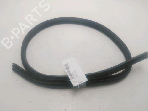 rubber-door-seal-renault-megane-i-cabriolet-ea01_-1996-1997-1998-1999-2000-2001-2002-2003-26311244 main image
