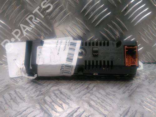 Used Display monitor Display monitor CITROËN C3 II (SC_) 1.4 HDi 70 (SC8HZC, SC8HR0, SC8HP4) (68 hp) 15813807 15813807