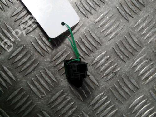 Used Warning switch Warning switch RENAULT CLIO IV (BH_) 1.5 dCi 75 (75 hp) 11712809 11712809