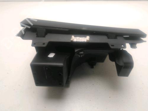 Glove box PEUGEOT 3008 II SUV (MC_, MR_, MJ_, M4_) 1.5 BlueHDi 130 | BP25587087C95 